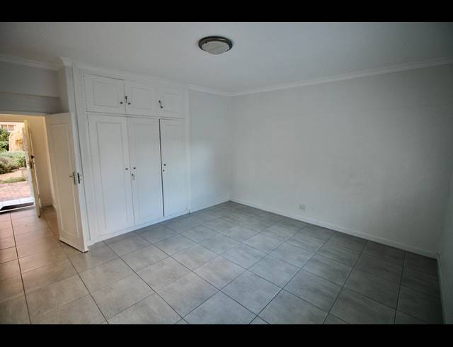 2 BEDROOM APARTMENT TO LET IN ORANJEZICHT